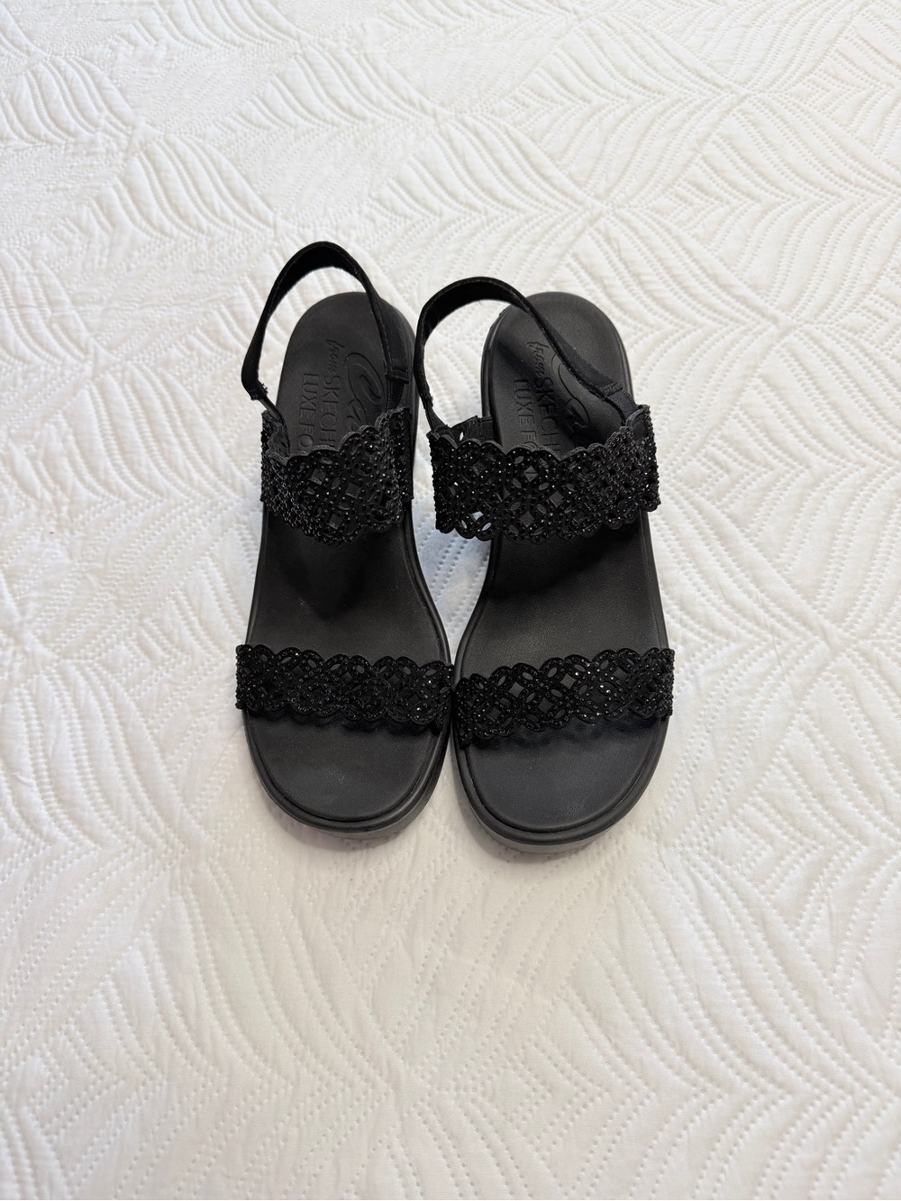 Sketchers Cali Women’s Black Rhinestone & Lace Wedge Sandals. Size 9 - Picture 2 of 7